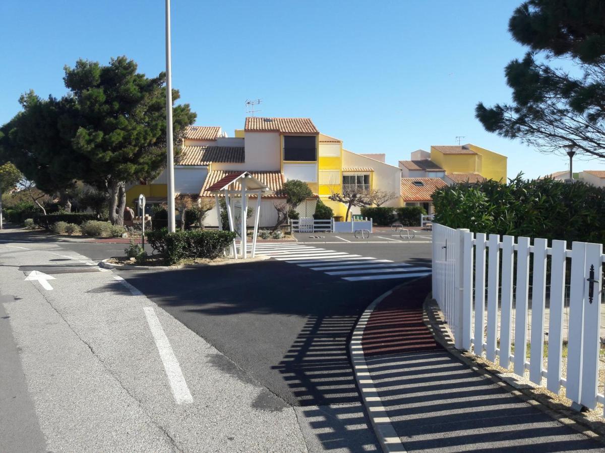 Charmant T2, Cabine, Parking, Les Balcons De La Mediterranee, Narbonne Plage מראה חיצוני תמונה